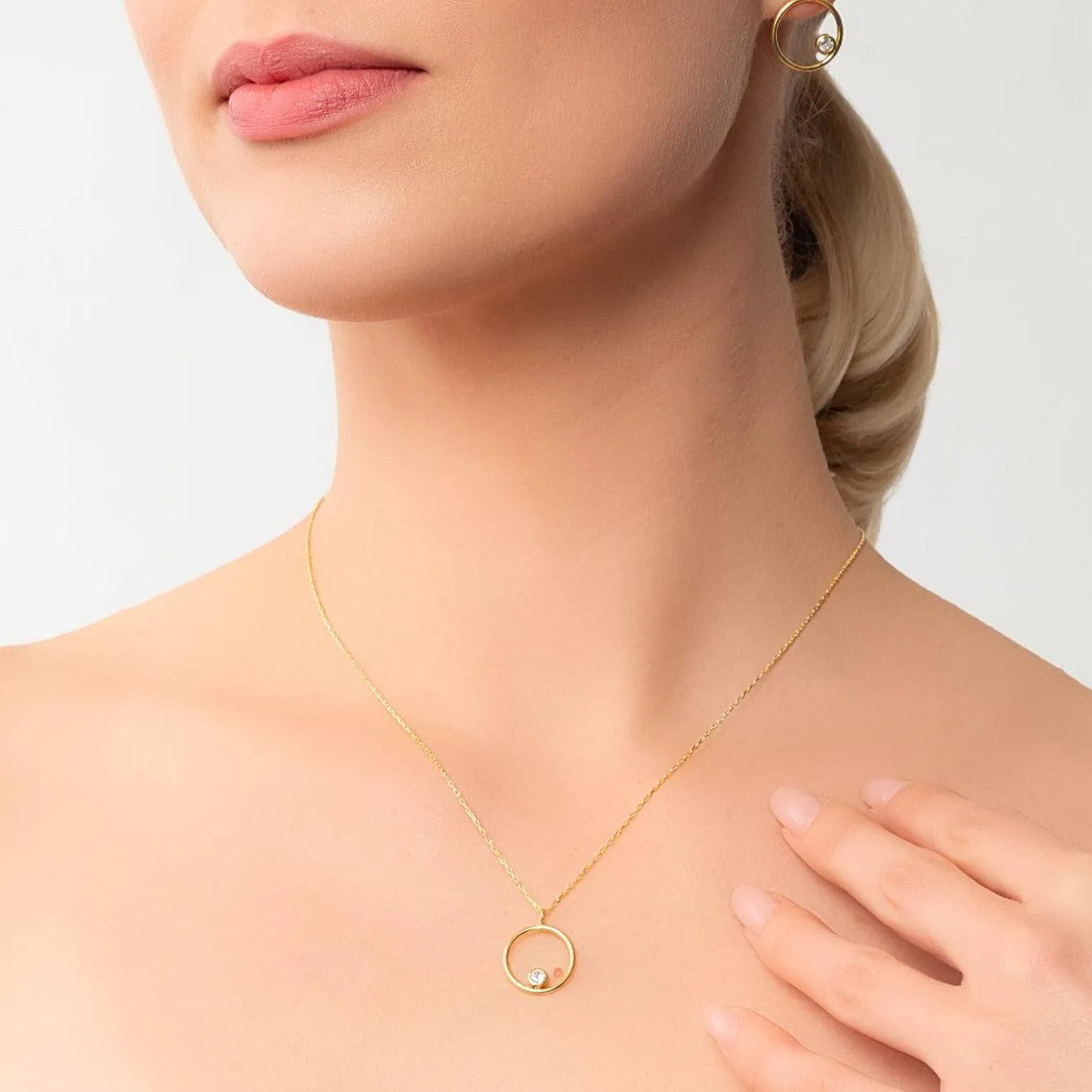 Gold Circle Necklace