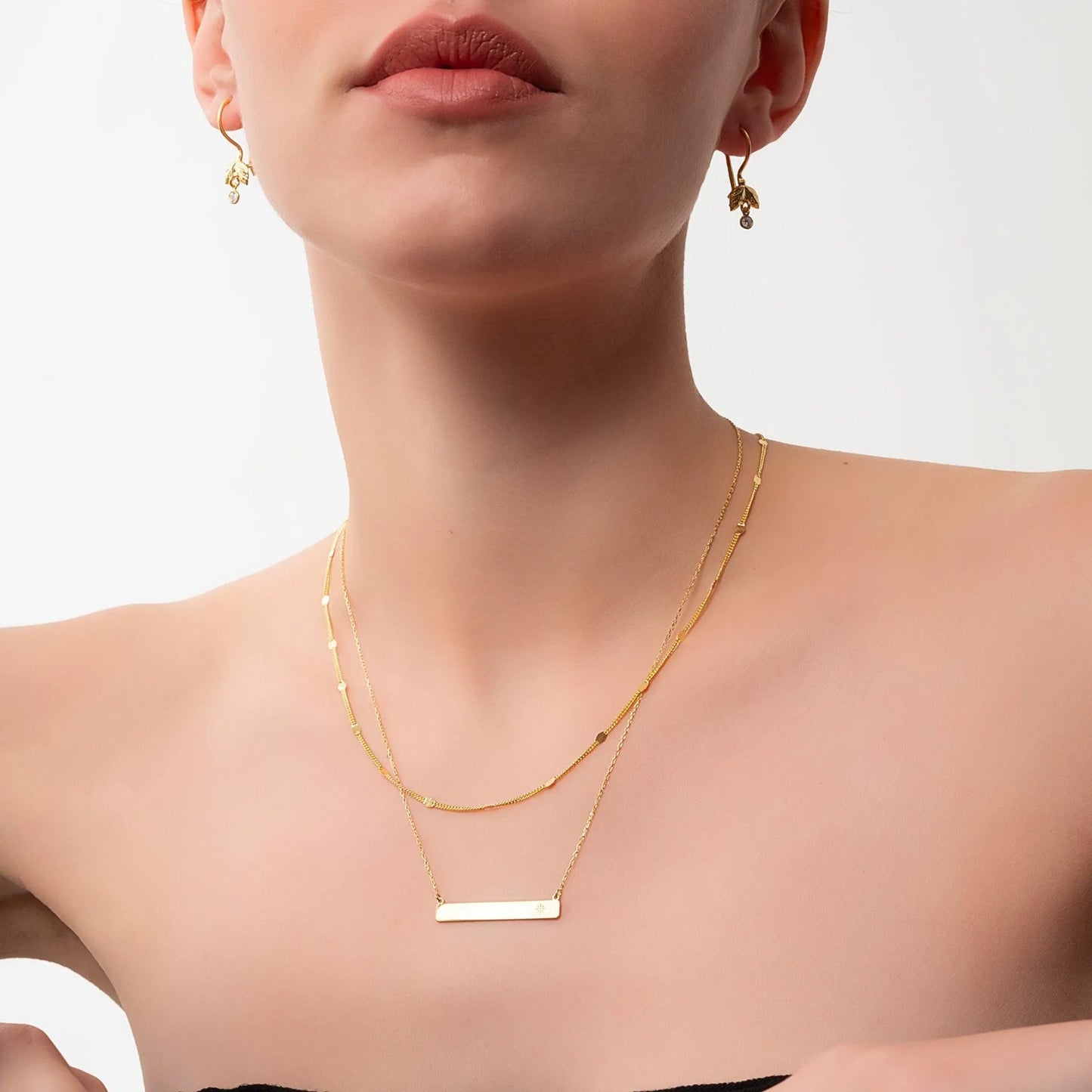 Shiny Gold Minimal Necklace