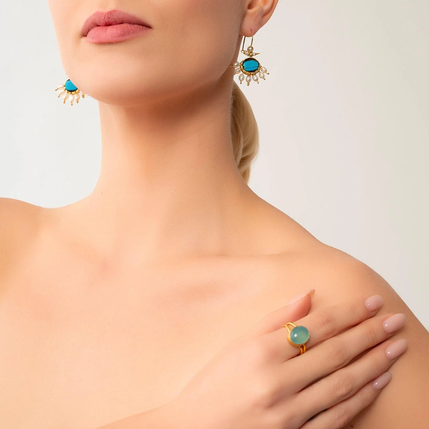 18k Gold Hellenistic Sunflower Pearl Earrings with Turquoise