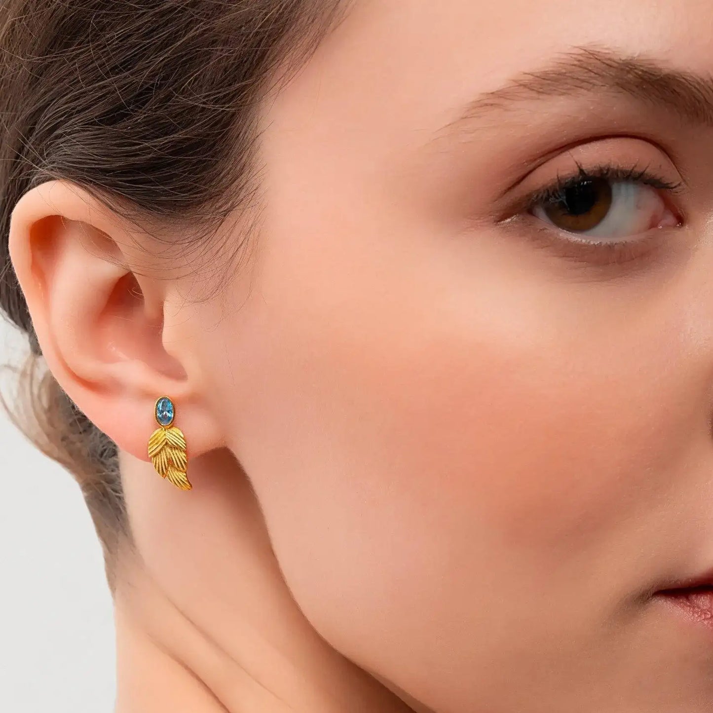 18k Gold Birthstone Leaf Earrings, Alexandrite June Birthstone